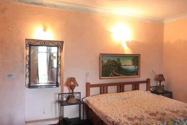 فندق The Royal Mountain