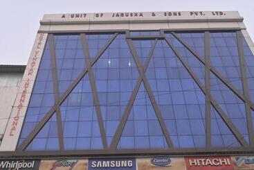 Hotel Vinayak International