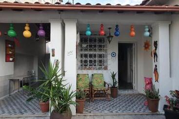 پانسیون Hospedagem Hostel Das Artes