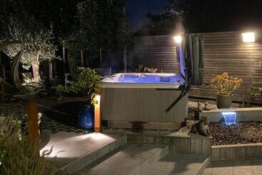 Пансион Miranius Rey