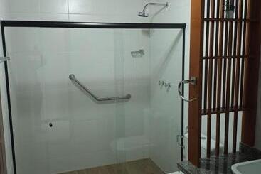 Pousada E Hotel Casa Do Lago