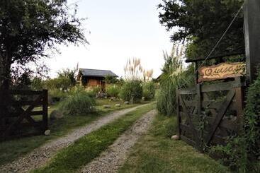 Bed & Breakfast Cabañas Quisama