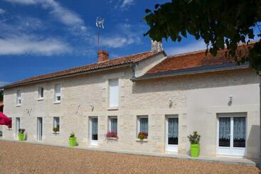 مبيت وإفطار Château Vert