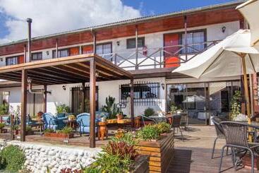 膳宿费 Hostal Almares