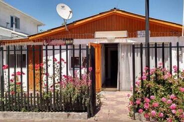 بنسيون Hostal Casa Blanca