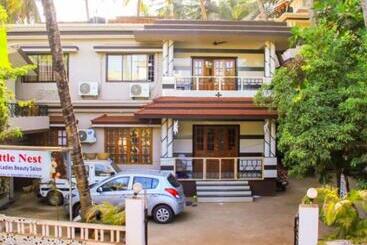 פנסיון Little Nest
