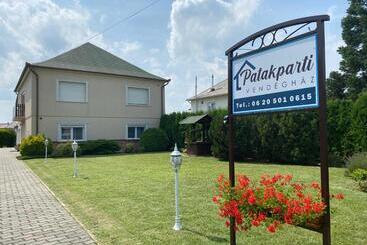 ペンション Patakparti Vendégház