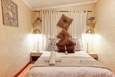 بنسيون Strand Family 6 Sleeper Cottage En Suite