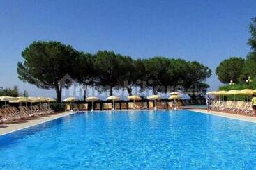 هتل آپارتمان Pianeta Maratea