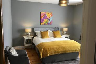 Knockaguilla House Bed & Breakfast