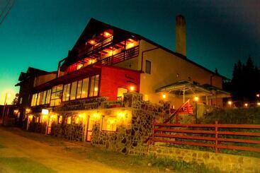 膳宿费 Vila Romana