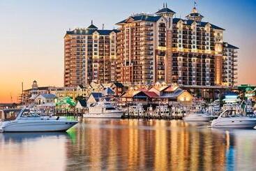 استراحتگاه Club Wyndham Emerald Grande At Destin