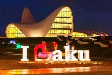 هاستل Ariva Center Econom