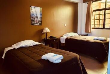 مبيت وإفطار De Turistas Huaraz Habitación Doble