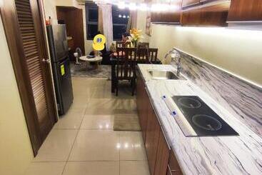 מלון דירות Horizon 101 Cclx Sea View Unit 47f