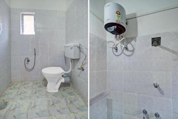 בית מלון כפרי Flagship A B Guest House