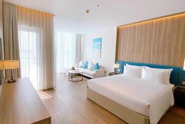 هتل Khách Sạn A Lacarte Hạ Long Quảng Ninh