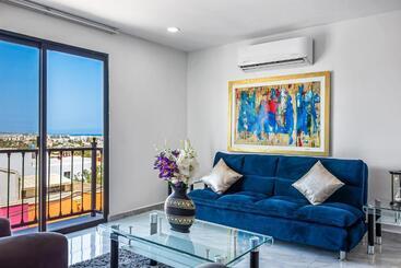 בית מלון כפרי Morgan Residences 303a