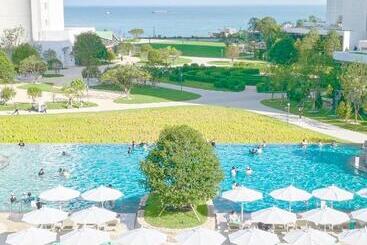 ホテル Ananti At Busan Village