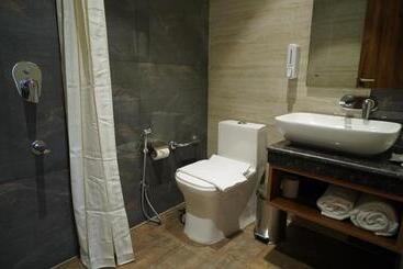 酒店 The Manor House Boutique Stays