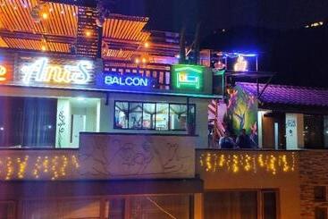 Ani S Hotel Y Restaurant