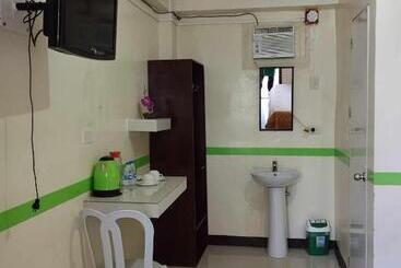 בית מלון כפרי Jazmine