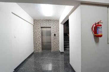 ホテル Pop Tavern Delight By Voye Homes