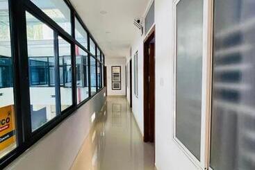 ホテル Queen C Inn