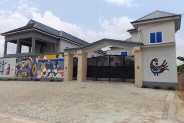 بنسيون Abj Guest House