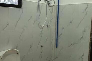 פנסיון Chery S Guesthouse