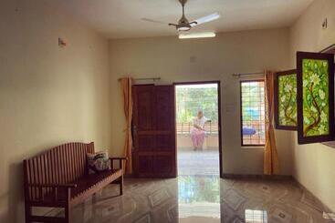 Pensão Chaithanya Apartment For Indian Only