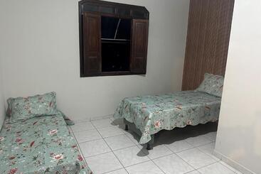פנסיון Pouso Dos Viajantes   Quarto Solteiro   Caetité Ba