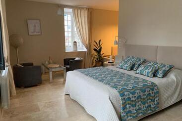 بنسيون En Ville à La Campagne 2