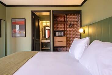 Apt Serviced Apartments Santiago