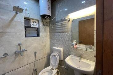 בית מלון כפרי Nandan Inn