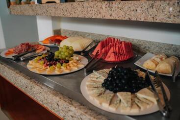 ホテル Oiti Beach Resort Tutoia