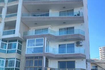 هتل Seafront Penthouse