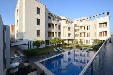 Code Hotel Apartments