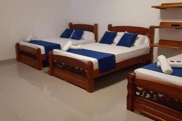 בית מלון כפרי Jardín De Rosas