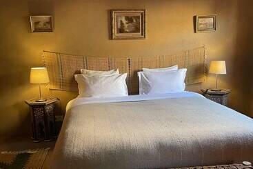 بنسيون Dar Tawarta