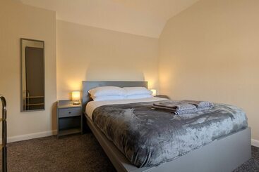 1 Bed Adore Cottage   Bwthyn Bach Addawol
