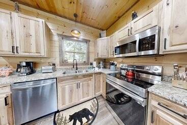 کلبه Bearly Dippin