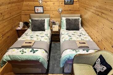 茅舍 Beautiful Twin Glamping Pod In Salisbury