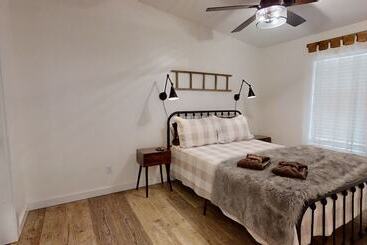 קוטג'' Farmhouse