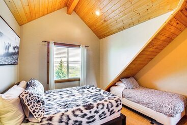 קוטג'' Garden City Cabin ~ 6 Mi To Bear Lake State Park!