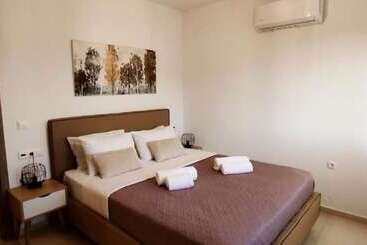 ホテル Ezith Luxury Apartments