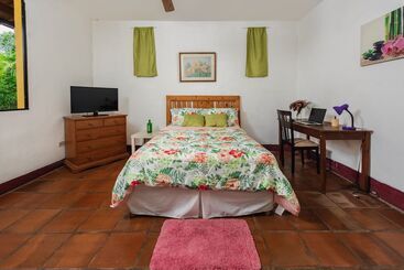 فندق Loli's Place