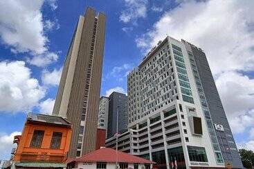 هتل آپارتمان Melaka Studio Suites