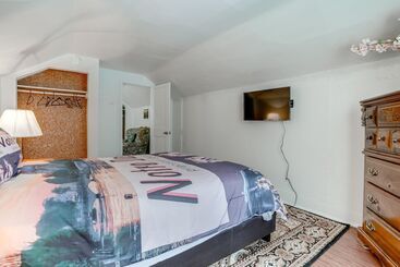 茅舍 Niles Vacation Rental Near St Joseph River!