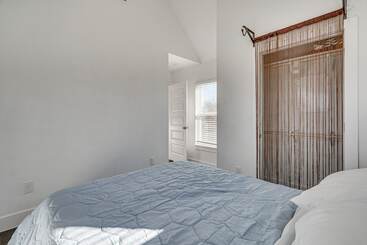 コテージ Pet Friendly Brentwood Home ~ 7 Mi To Downtown!